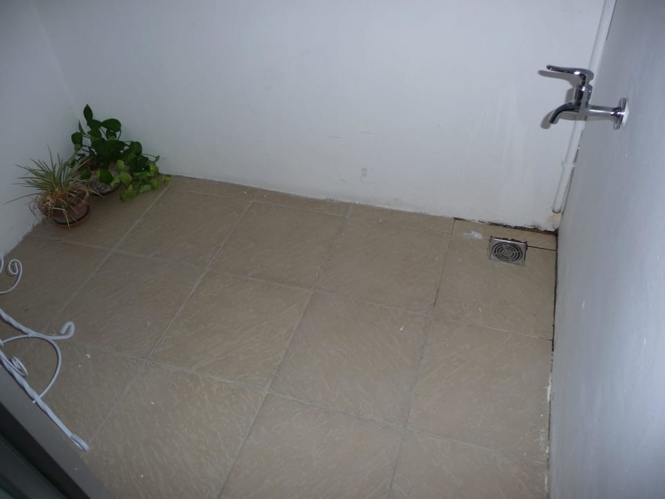 Zusatzraum zum Schlauchanschluss Mariya Boutique At Suvarnabhumi Airport