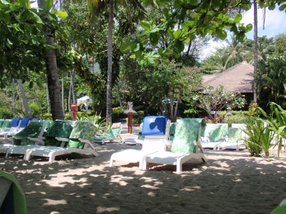 Am Strand Kila Senggigi Beach Lombok