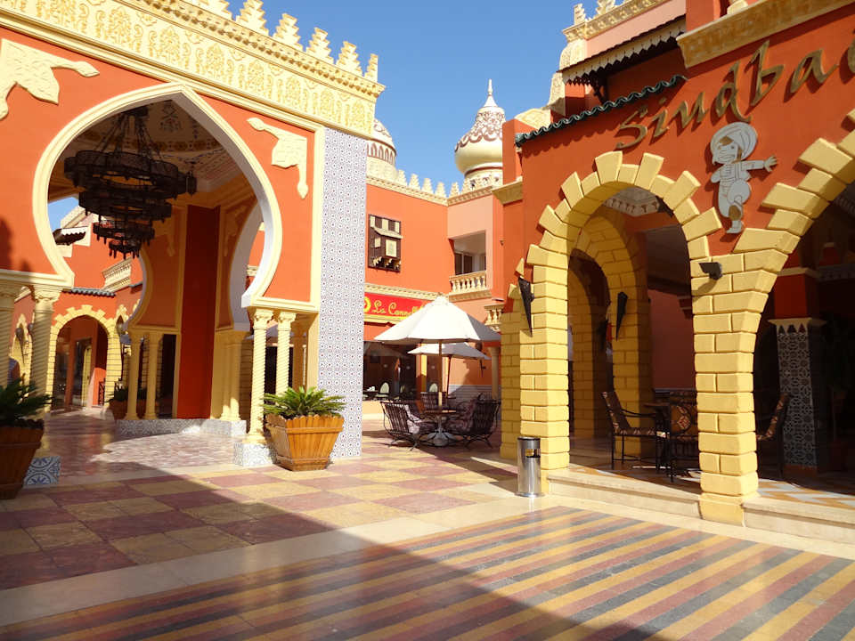 Kaffee-Bar, echt lecker da  Pickalbatros Alf Leila Wa Leila Resort - Neverland Hurghada