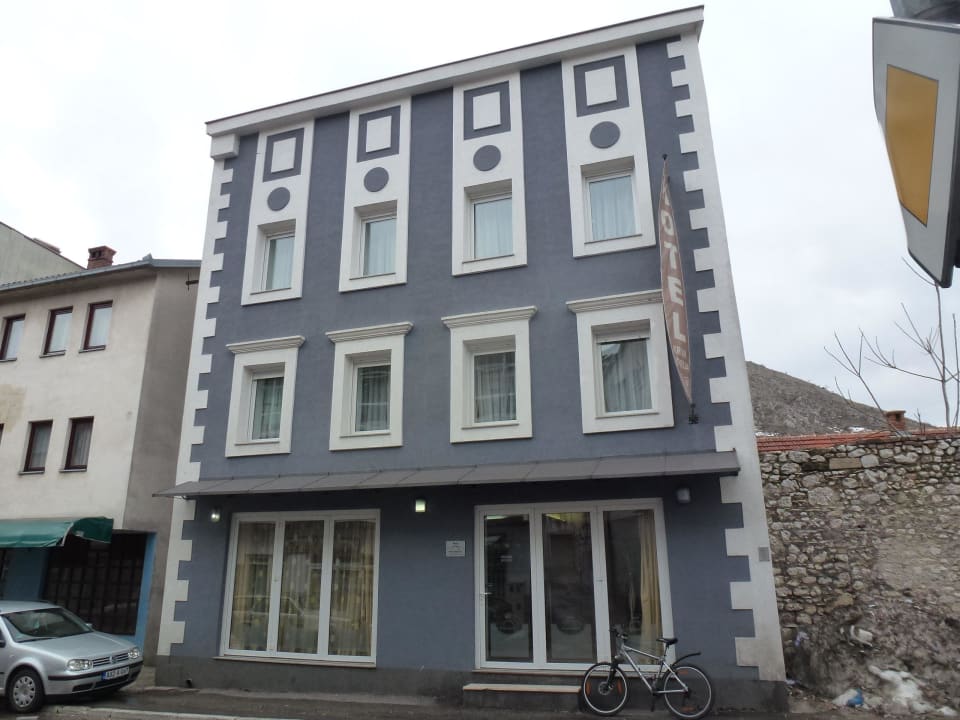 Front Hotel Kriva Cuprija 2