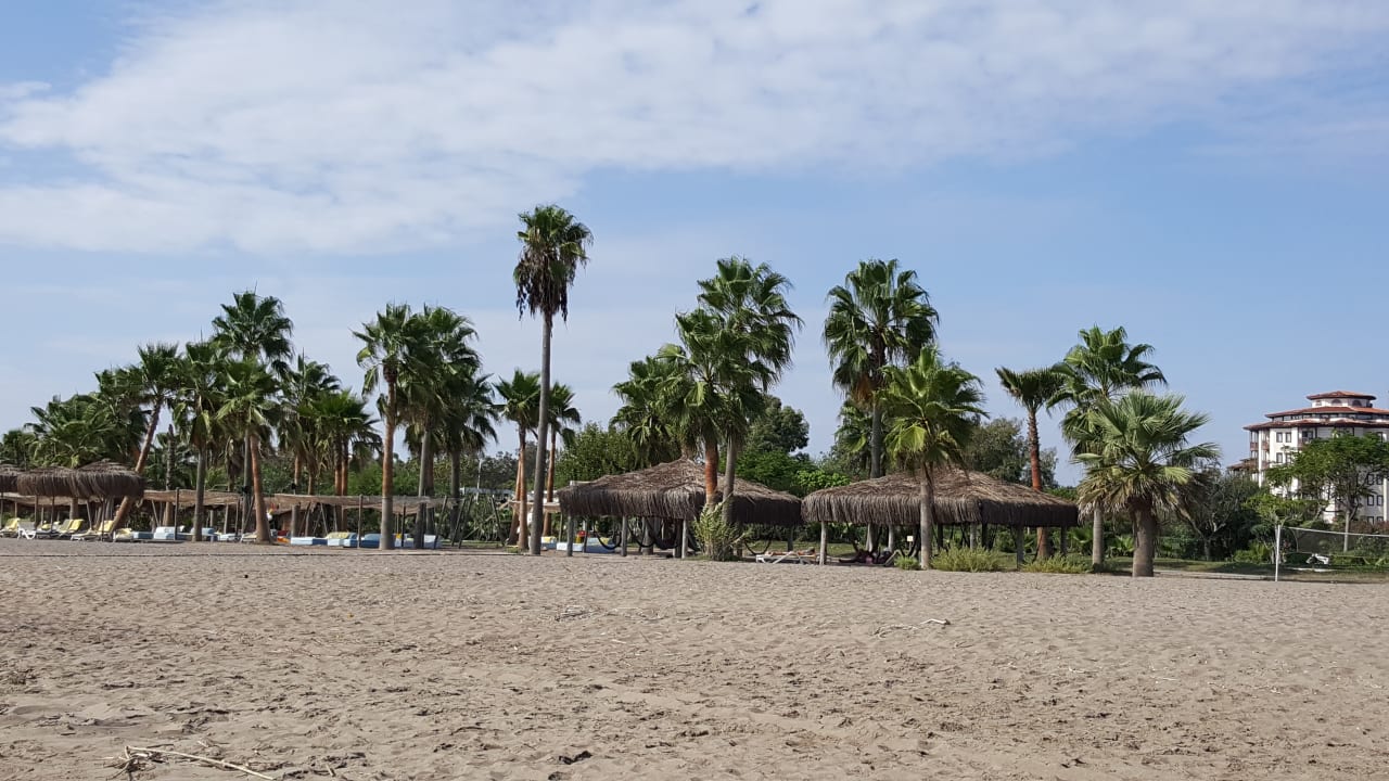 Strand Xanadu Resort Hotel