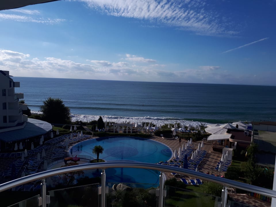 Außenansicht Hotel Sineva Beach