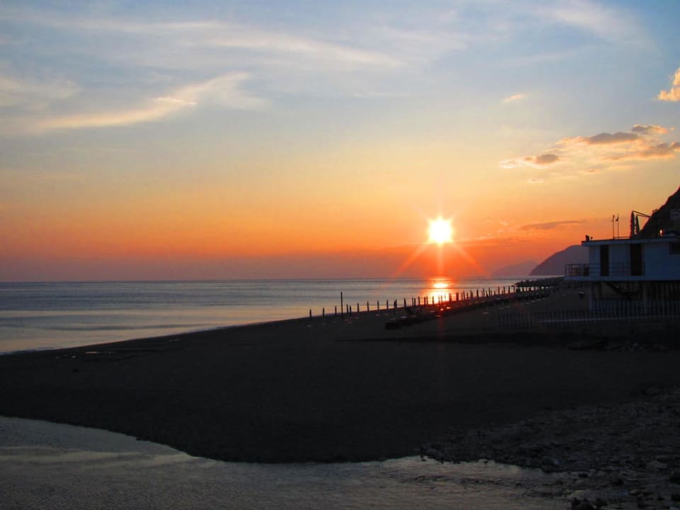 Sonnenuntergang Hotel Lido