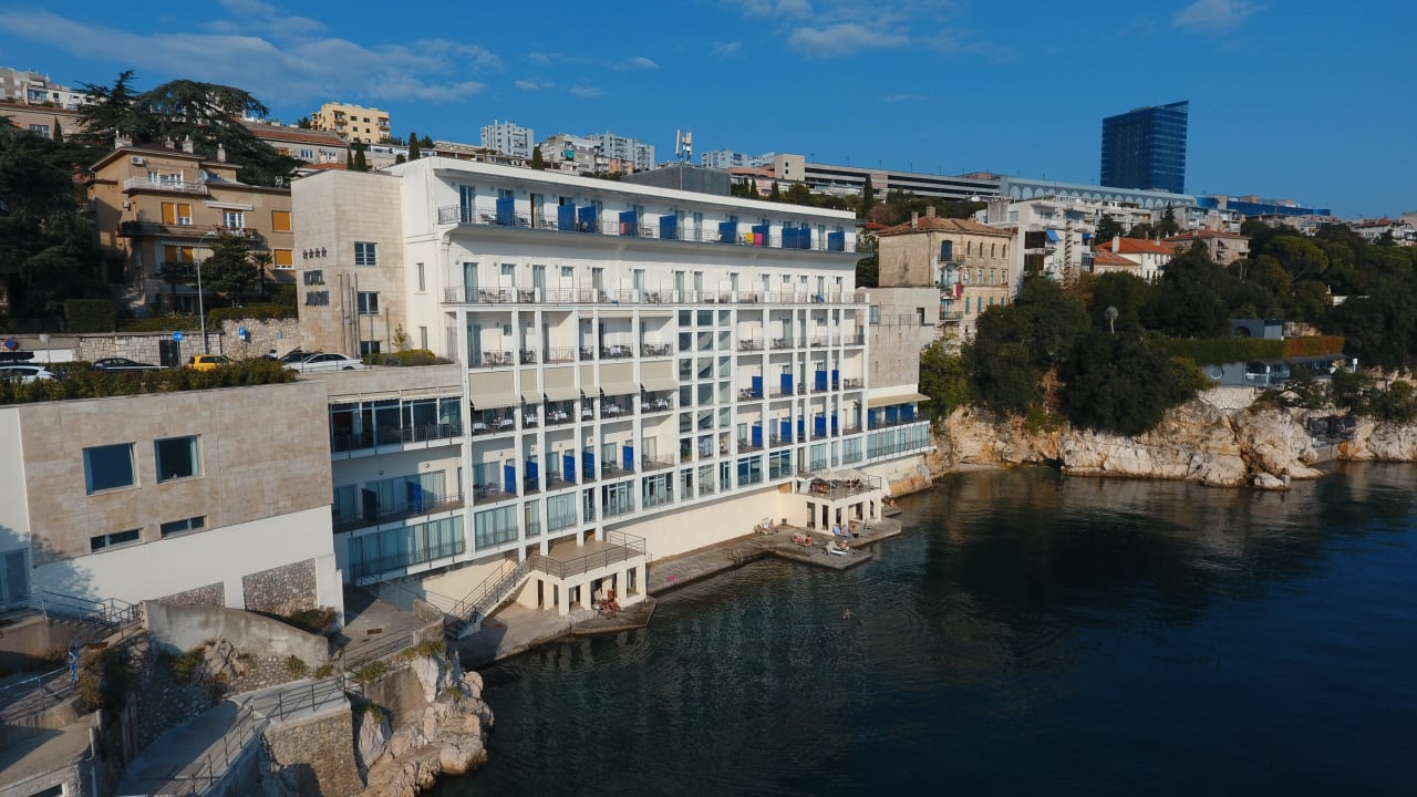 Außenansicht Hotel Jadran
