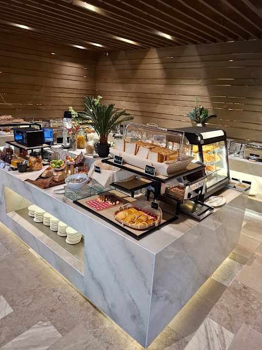 Gastro Hotel Amber Pattaya