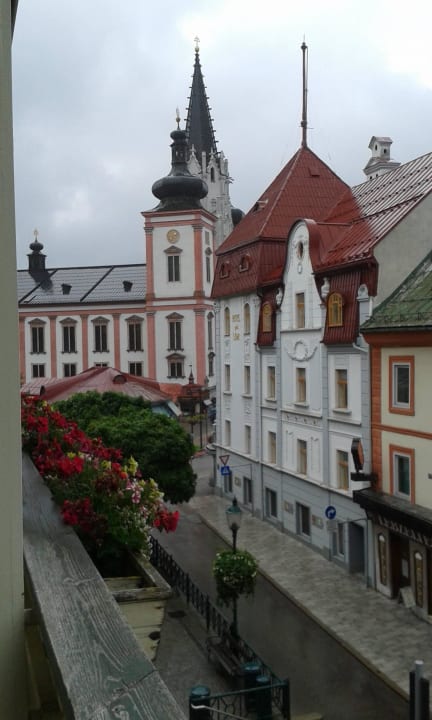 Blick auf die Basilika AKTIVHOTEL Weisser Hirsch