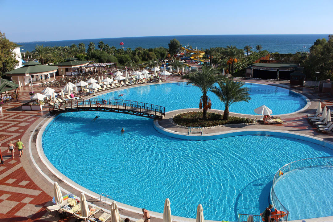 Pool Hotel Turan Prince