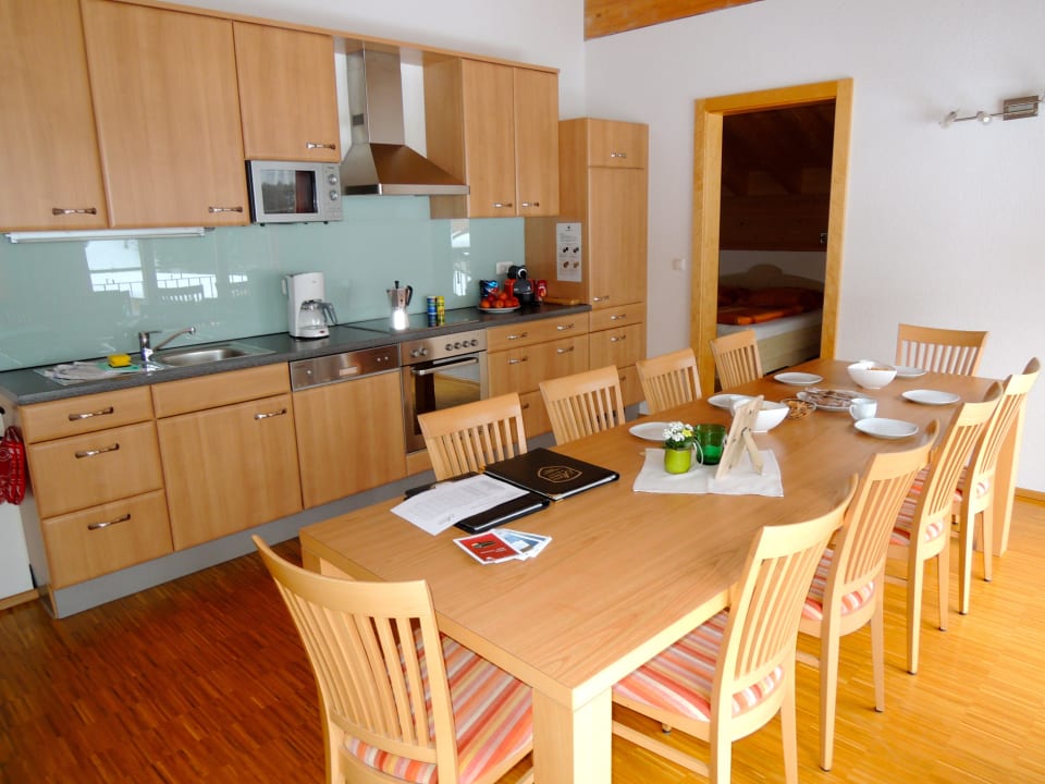 Küche - Esszimmer Alpina Appartements