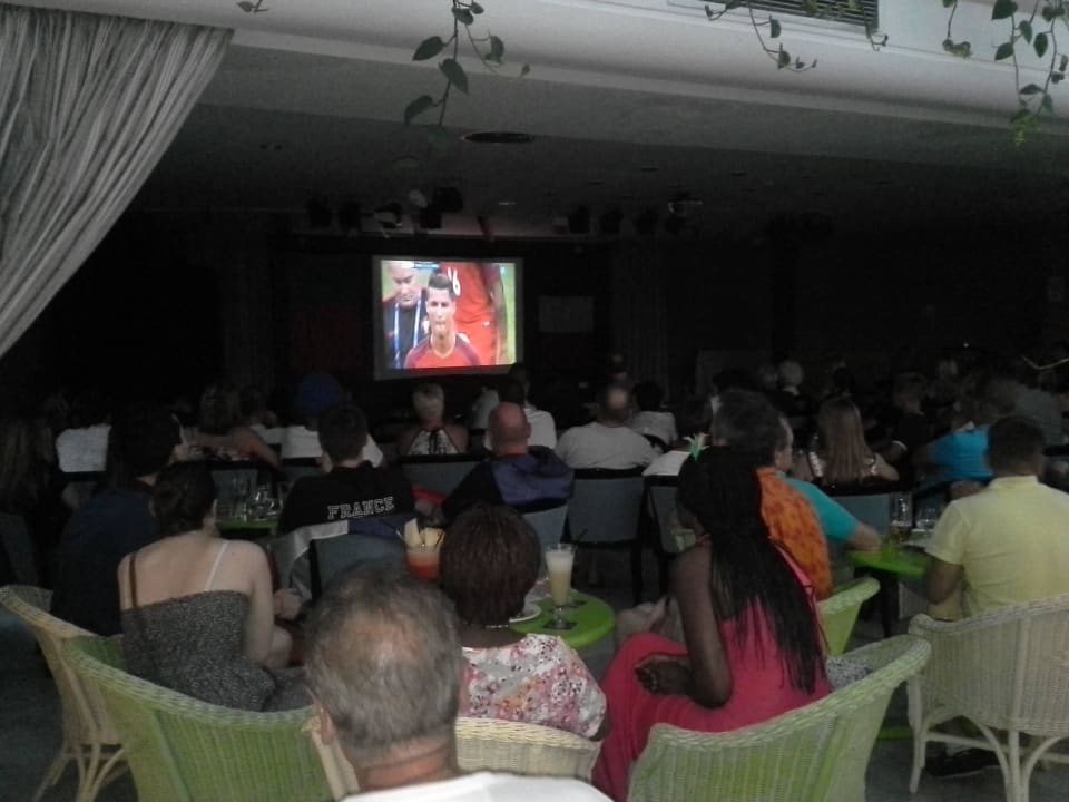 Endspiel der EM 2016 BG Hotel Rei del Mediterrani Palace