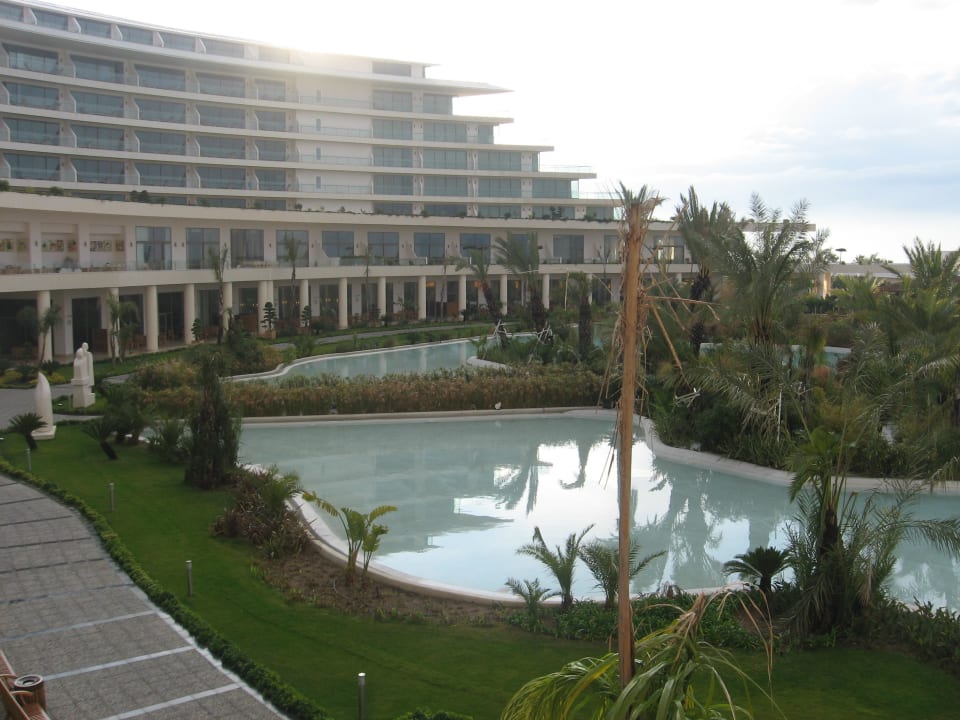 Территория Maxx Royal Belek Golf Resort