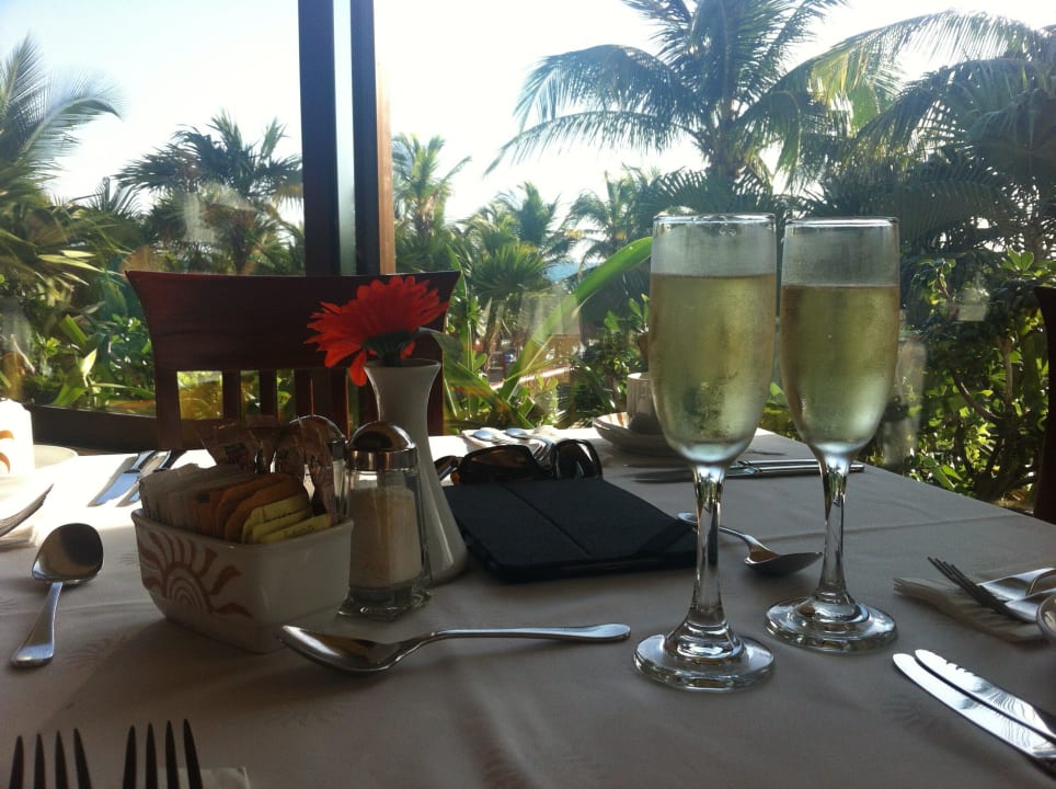 Frühstück Bahia Principe Luxury Akumal