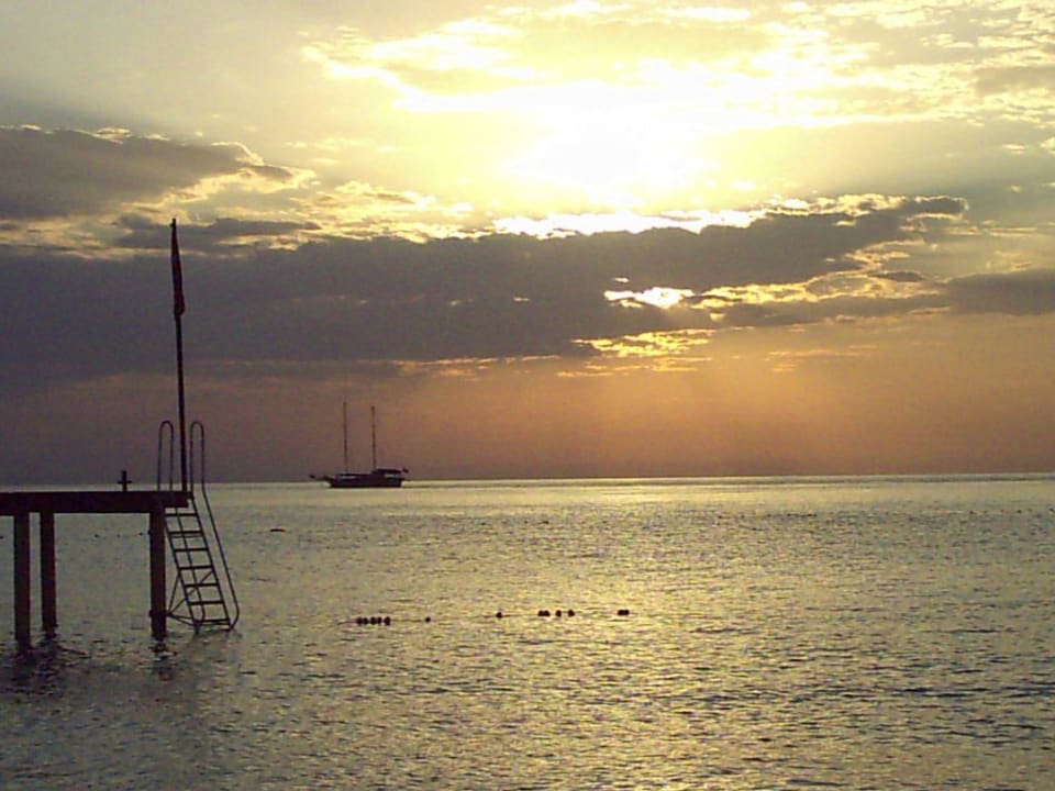 Sonnenaufgang...Stille... Miarosa Kemer Beach