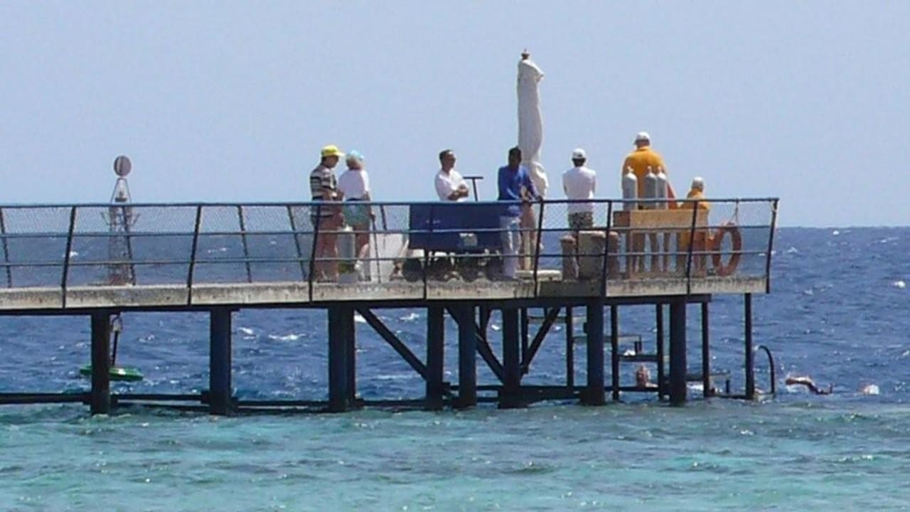 Steg beim Aussenriff Pickalbatros Palace Hotel-Port Ghalib