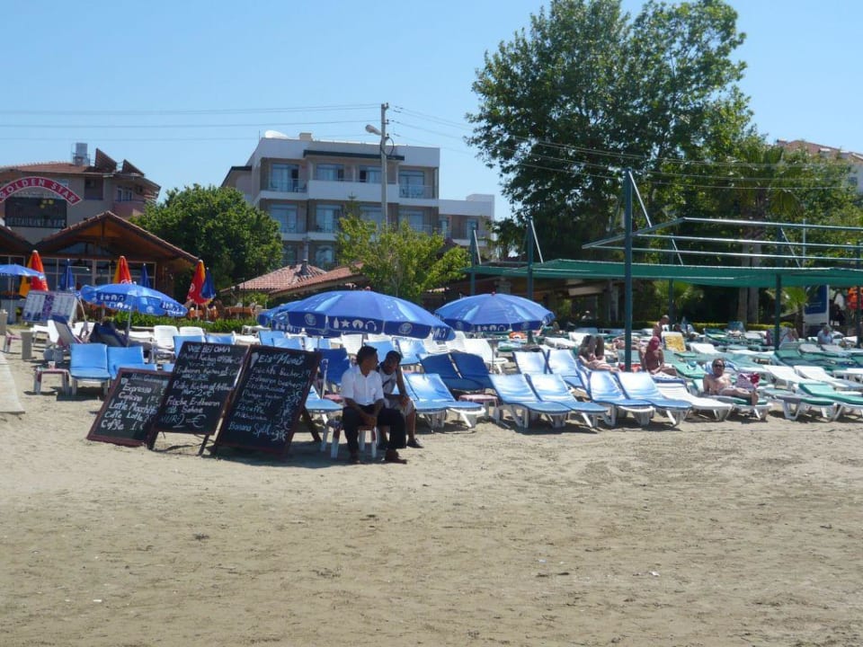 Blick vom Strand  Trendy Side Beach Hotel - Adults only
