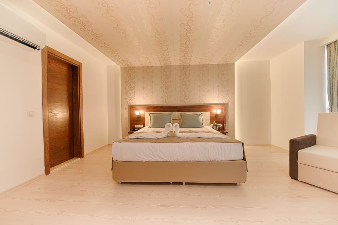 Cornerzimmer Maya World Park Hotel