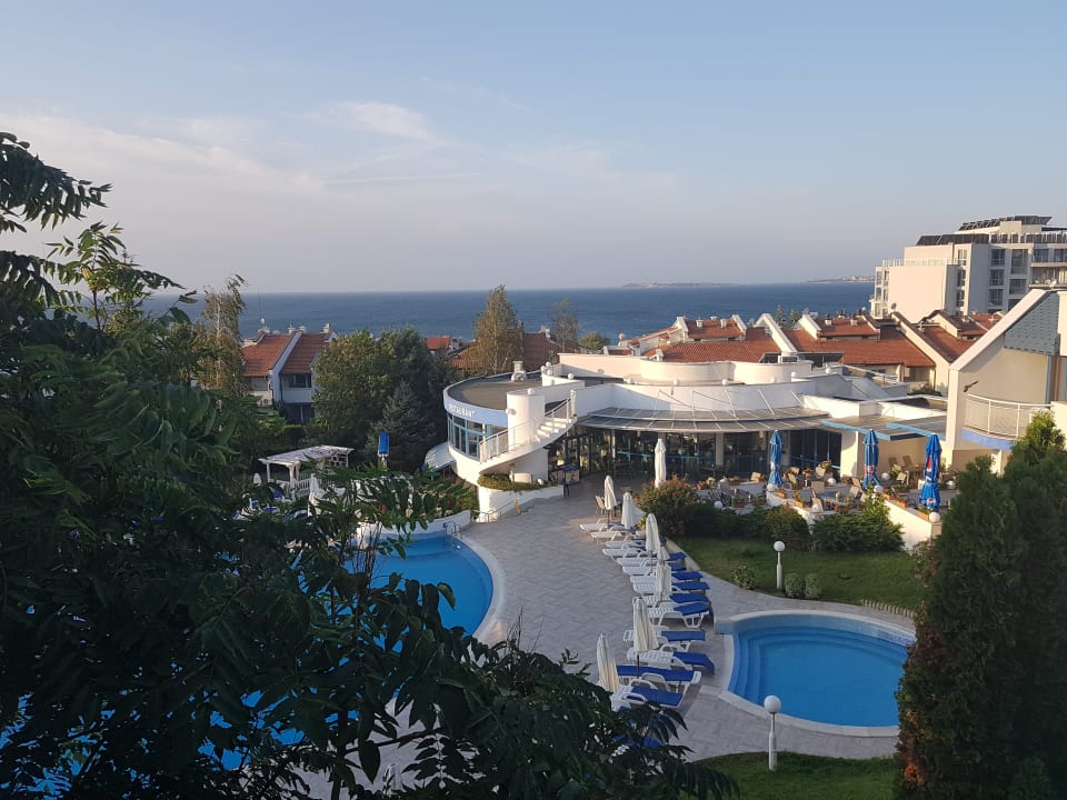 Pool Sineva Park