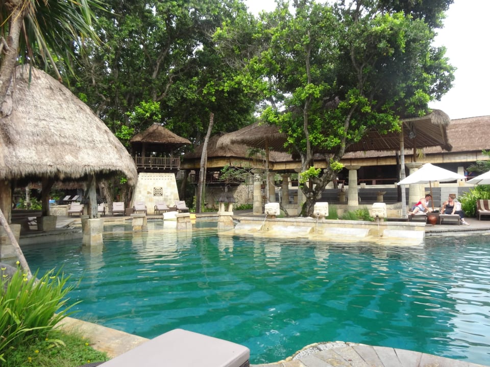 Der Pool ist echt schön Novotel Bali Benoa Hotel