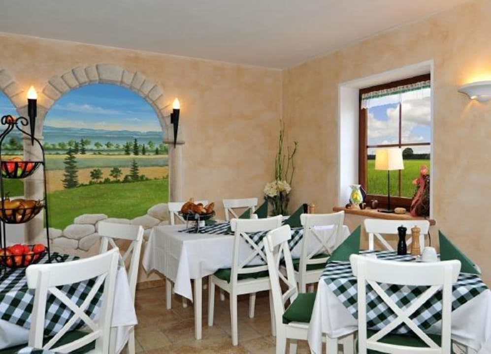 Frühstücksraum Gästehaus Ertl-Hof