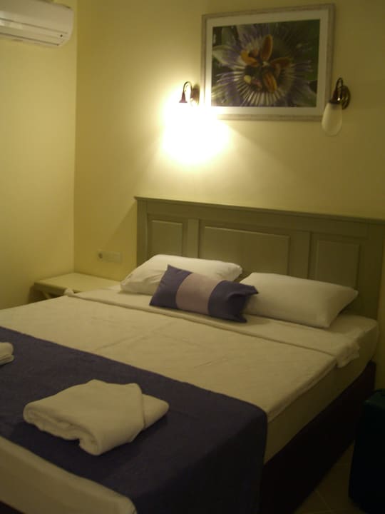 Doppelzimmer - klein aber fein - relativ neu Club Resort Atlantis