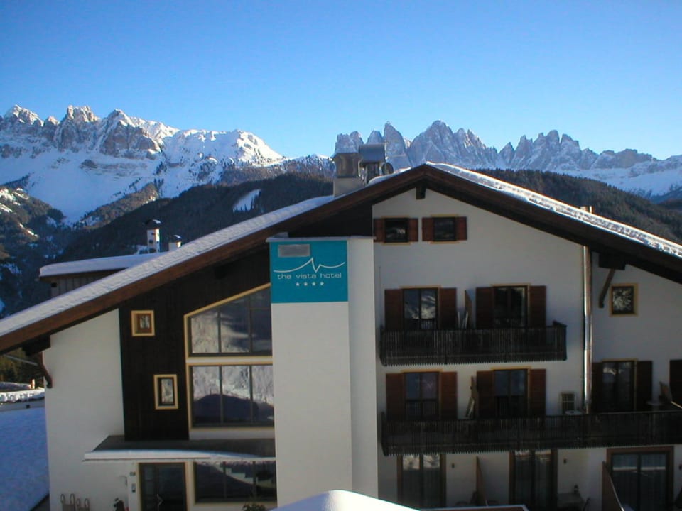 The Vista Rückseite Ploseberg The Vista Hotel