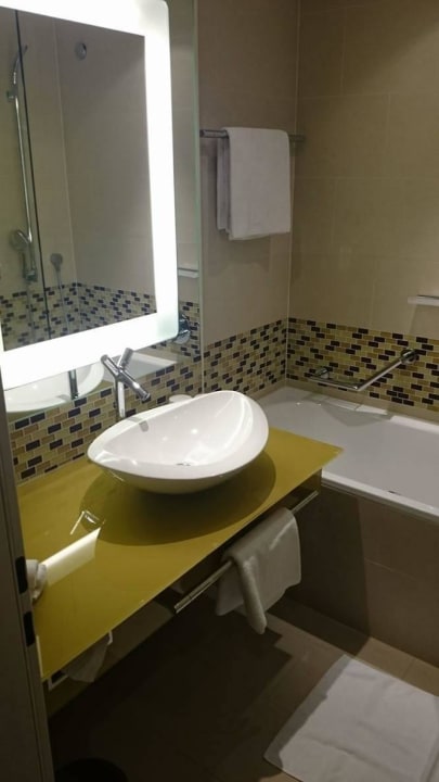 Badezimmer Hilton Frankfurt Airport