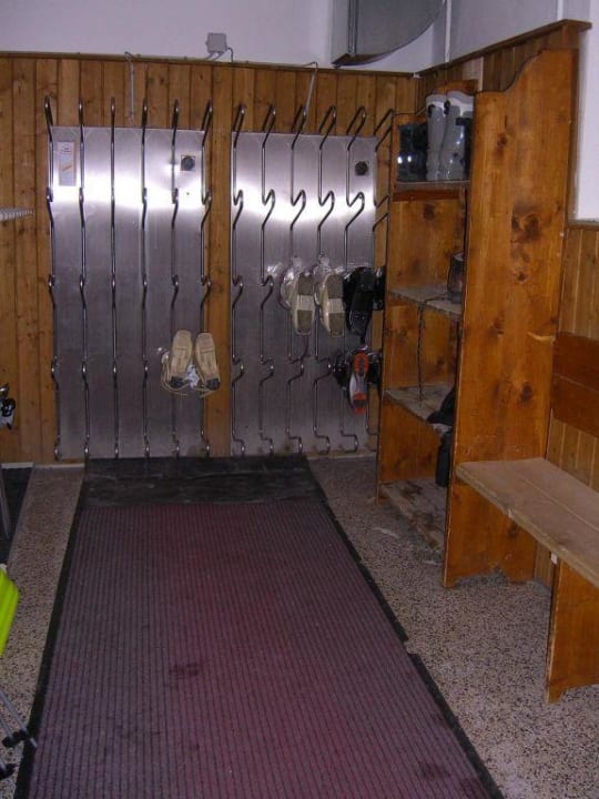 Skikeller mit Heizstäben Alpenpension Pfurtscheller