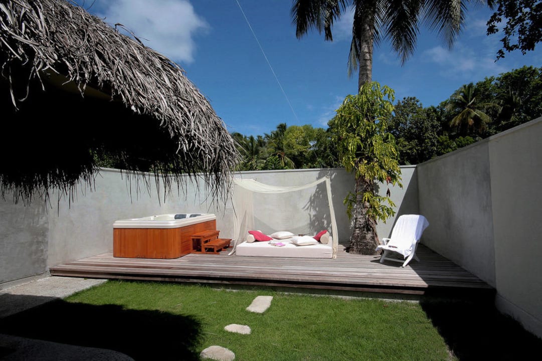 Deluxe Beachvilla mit Jacuzzi 212 Kuramathi Maldives