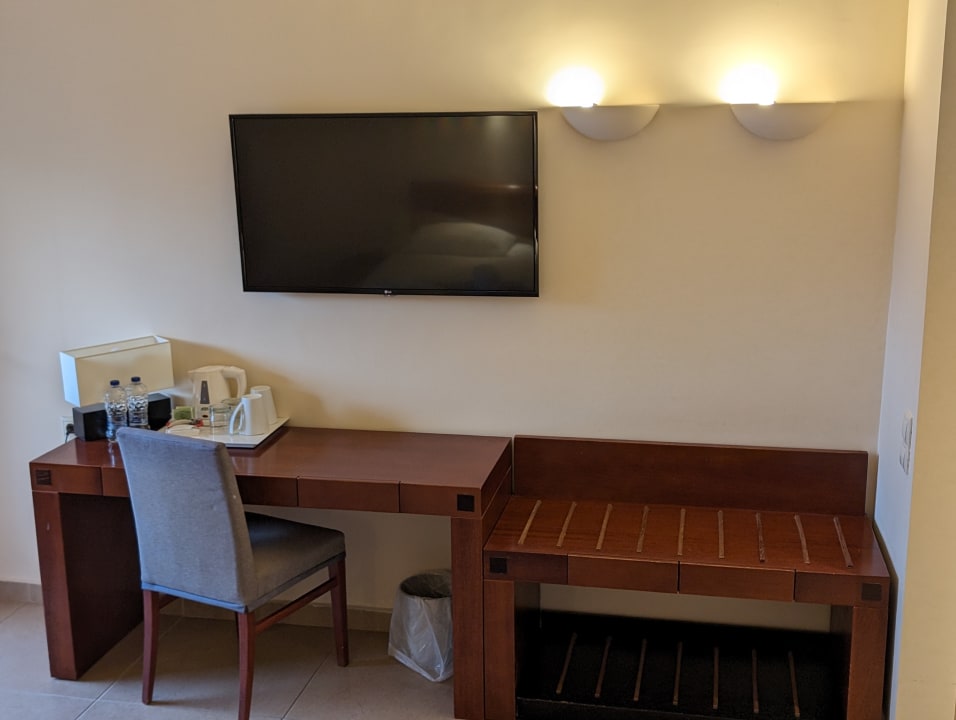 Zimmer Apollonia Beach Resort & Spa
