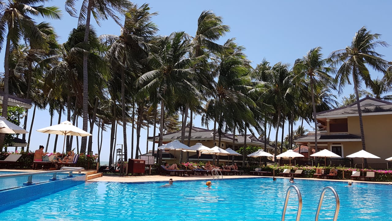 Pool AMARYLLIS Resort & Spa