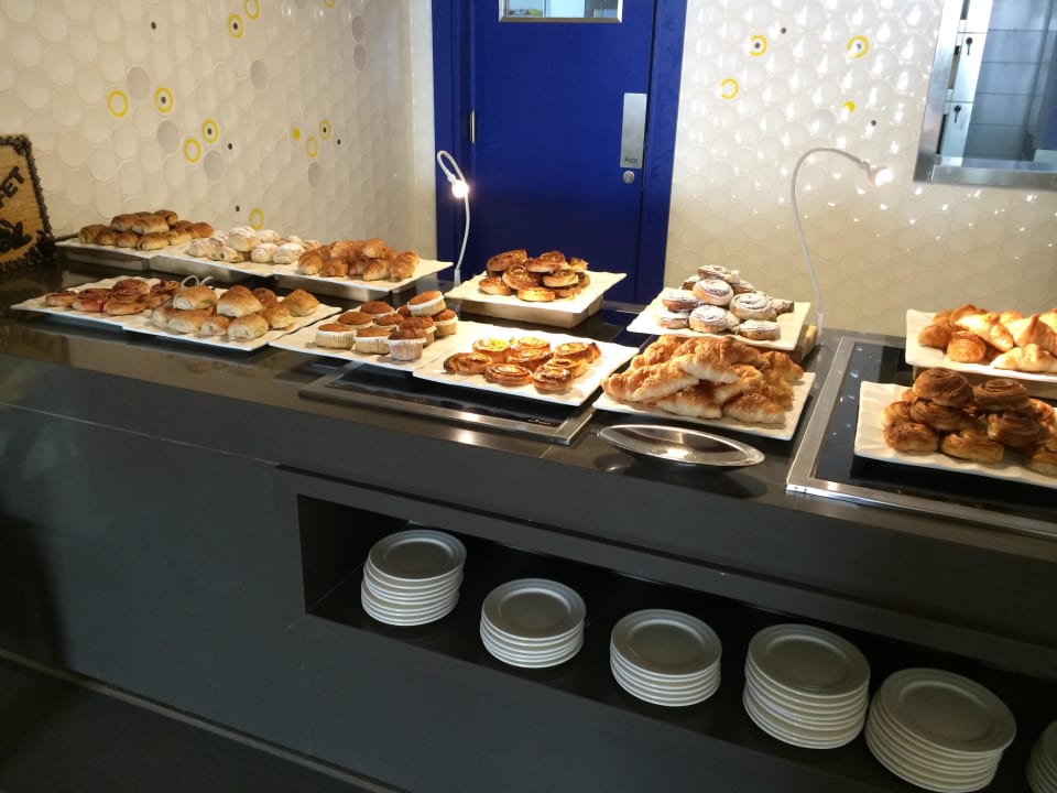 Essen The Land of Legends Kingdom Hotel