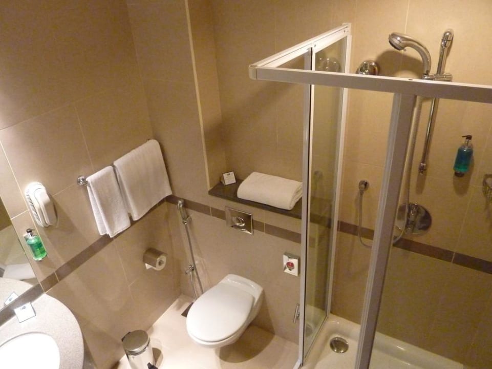 Bad Hotel Holiday Inn Express Jumeirah