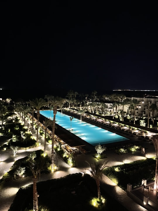 Gartenanlage Serry Beach Resort