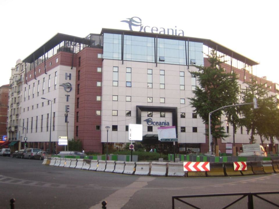 Aussenansicht Hotel Oceania Paris Porte de Versailles