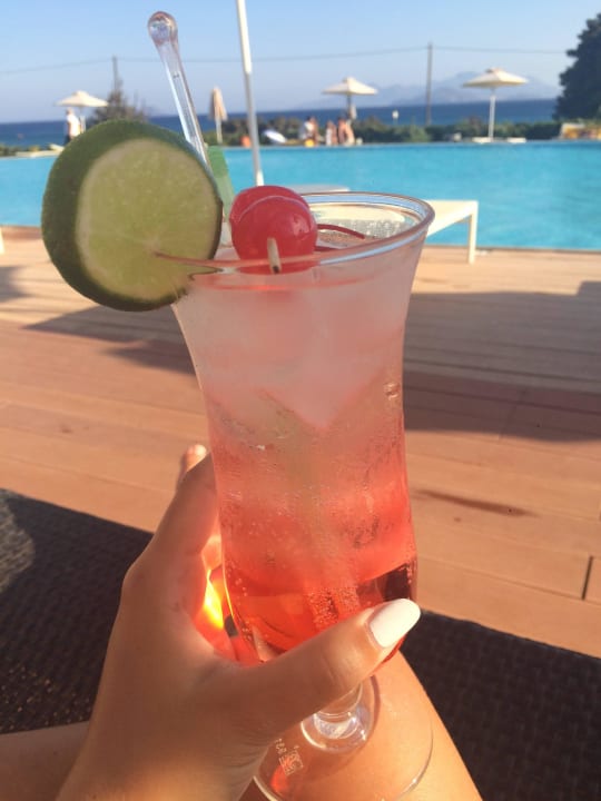 Super leckere Cocktails zu guten Preisen Atlantica Belvedere Resort
