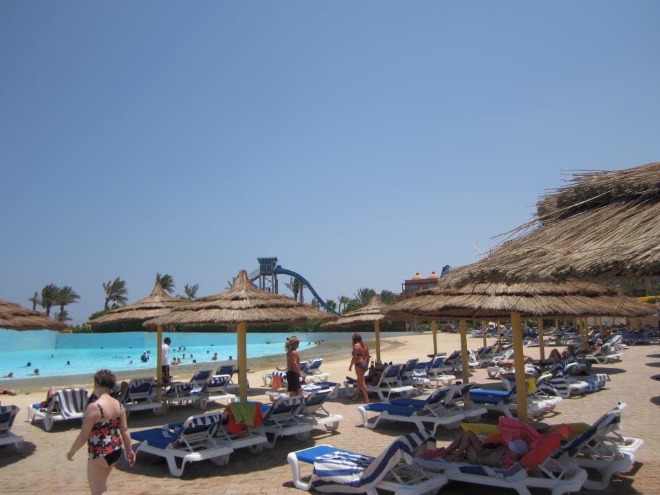 Wellenbad Titanic Beach Spa & Aqua Park