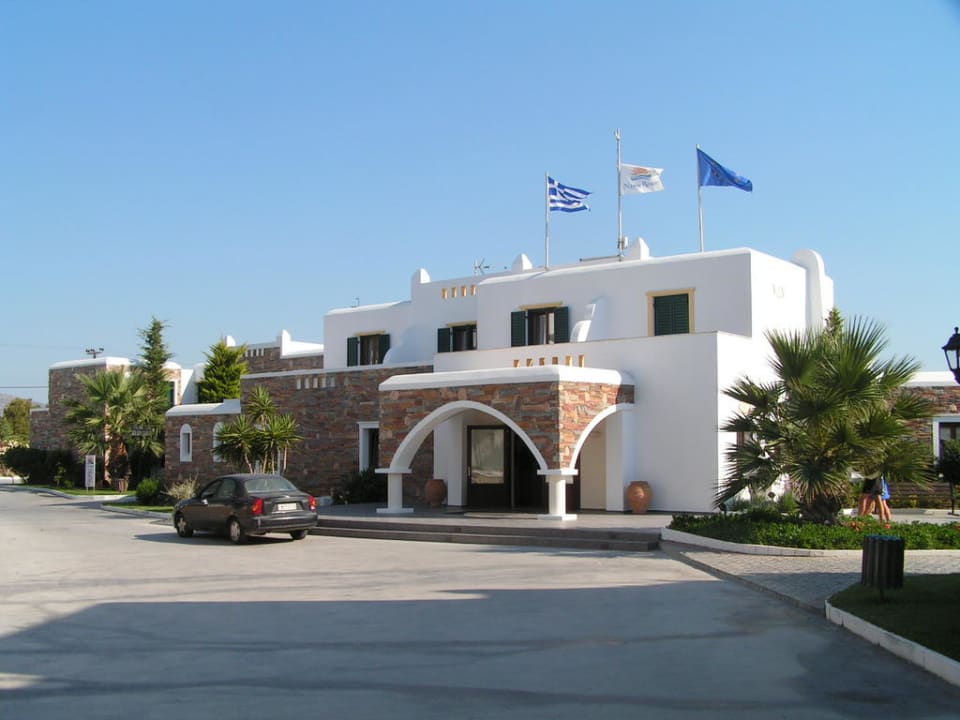Haupthaus Naxos Resort Beach Hotel