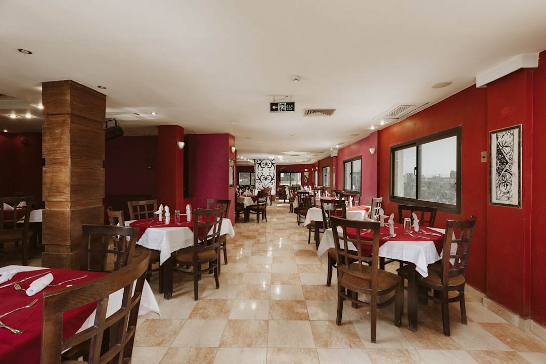 Gastro Grand Memphis Hotel In Luxor