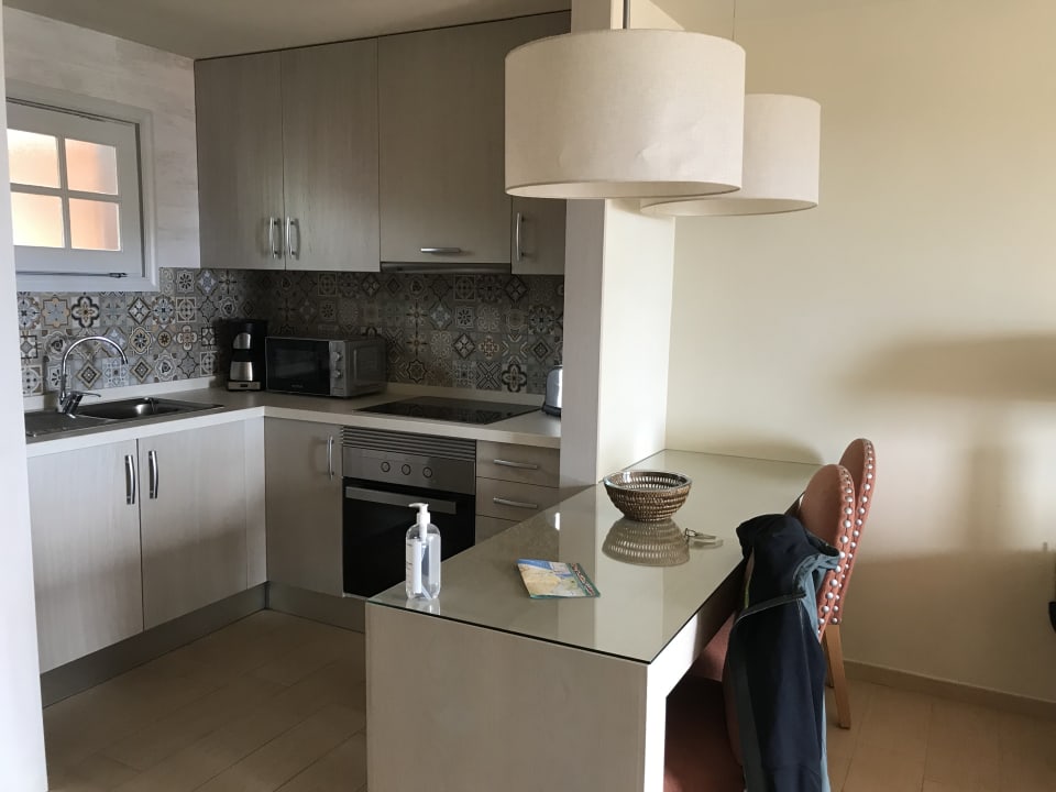 Zimmer Apartments Ambassador