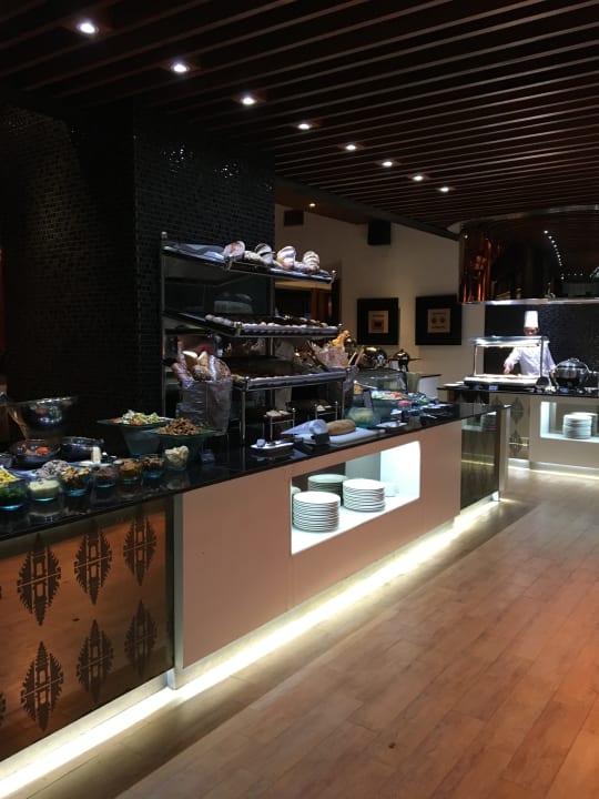 Restaurant The Laguna A Luxury Collection Resort & Spa