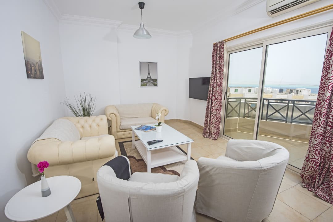 Zimmer Lilly Apartments