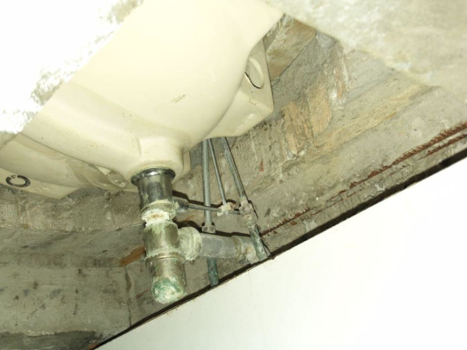 Waschbecken von unten TUI BLUE Palm Beach Hammamet