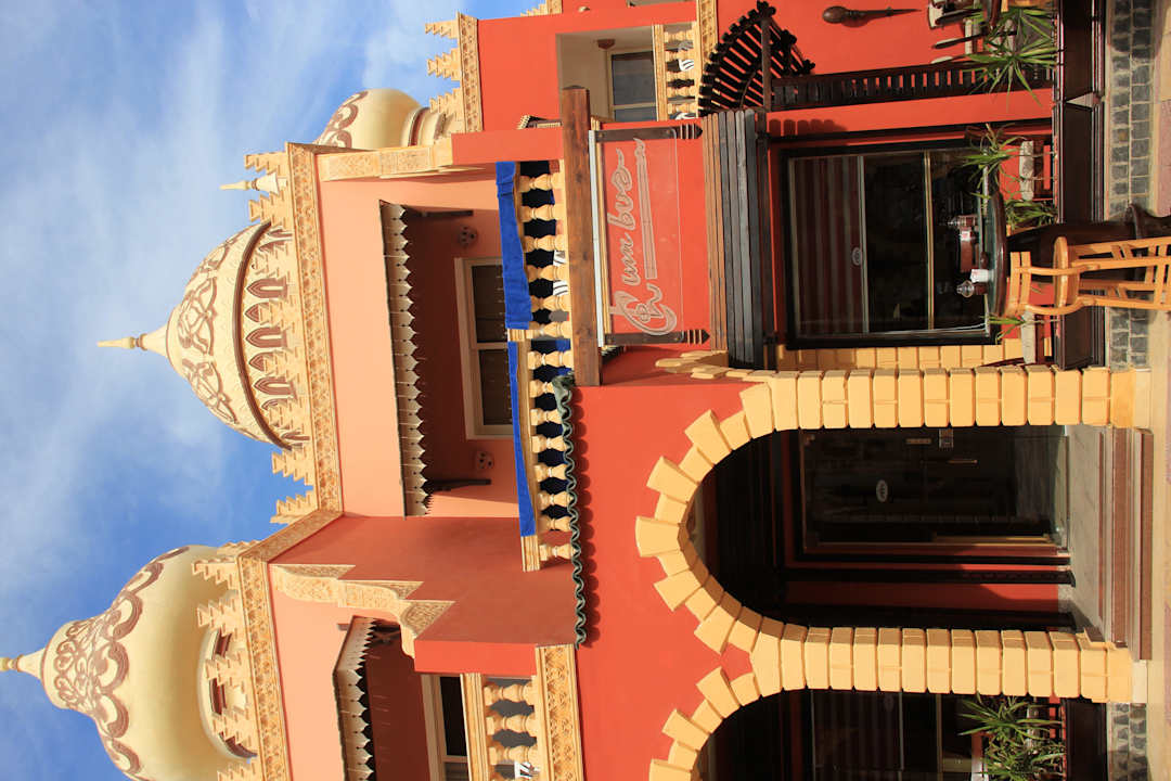 Один из баров Pickalbatros Alf Leila Wa Leila Resort - Neverland Hurghada