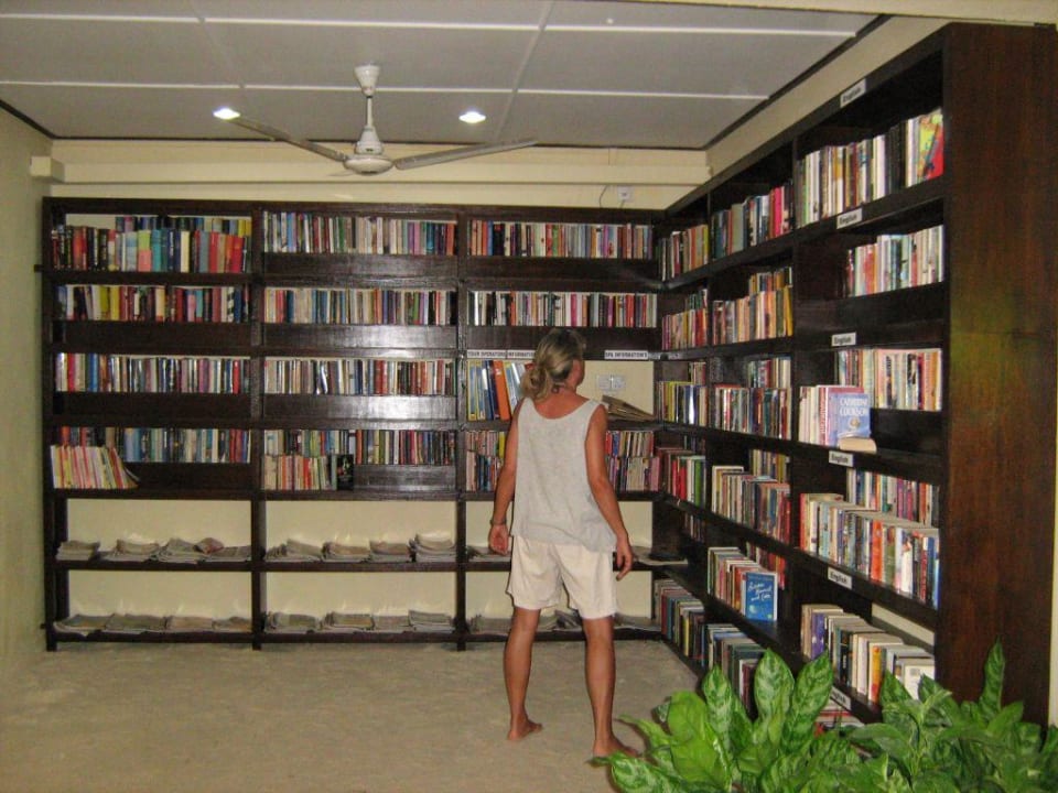 Bibliothek Summer Island Maldives