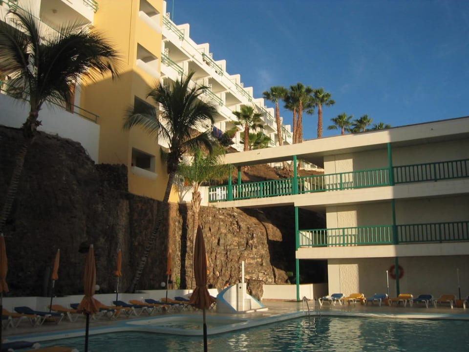 Kleiner Pool Servatur Alameda de Jandía