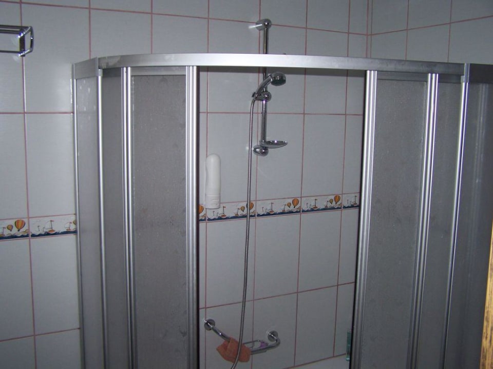 Duschwanne ohne Vorhang echt super Miarosa Kemer Beach