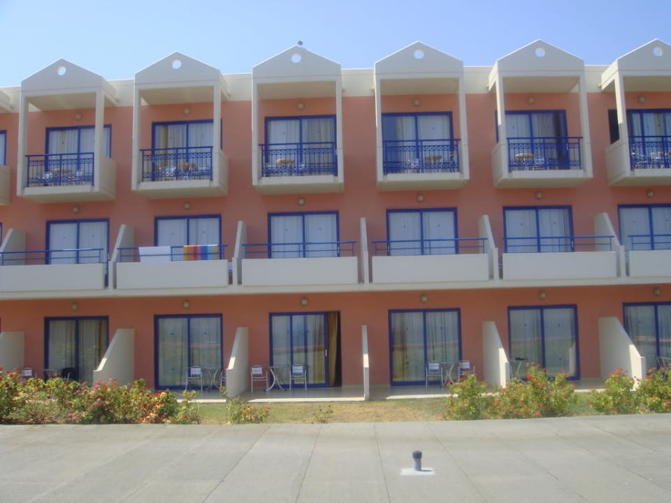 Hoteleingang Kresten Palace Hotel