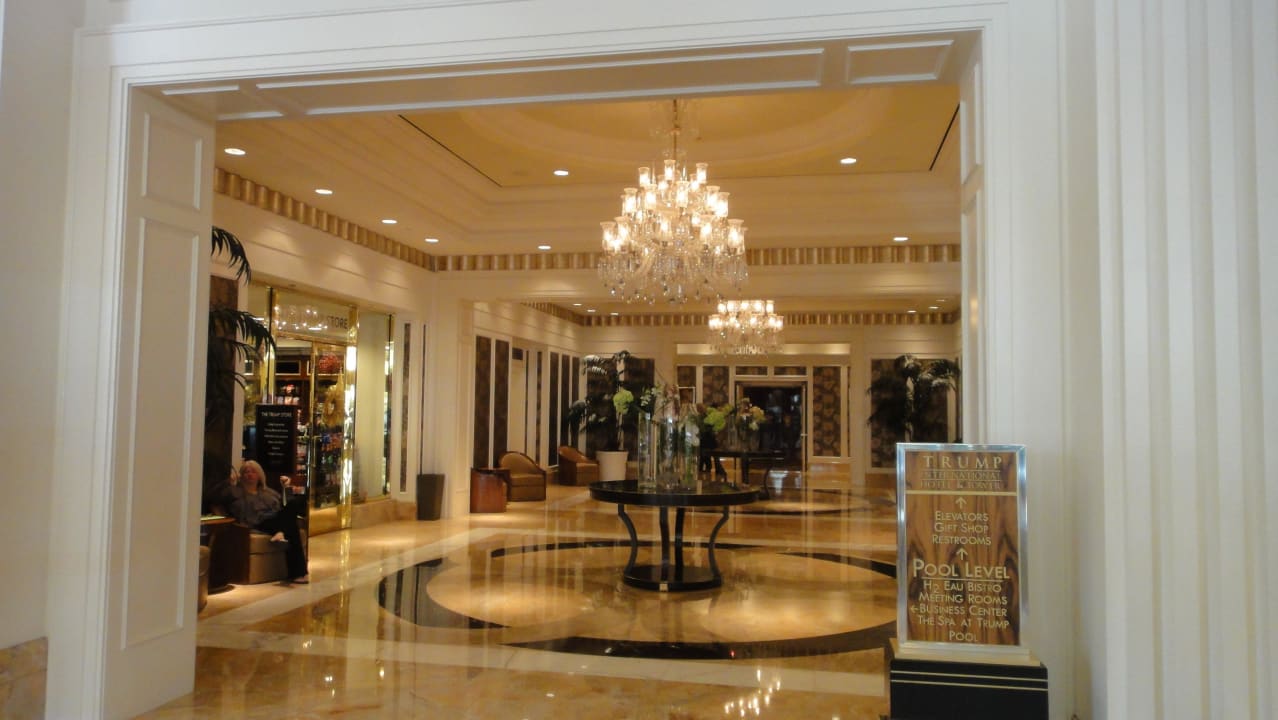 Lobby Trump International Hotel Las Vegas