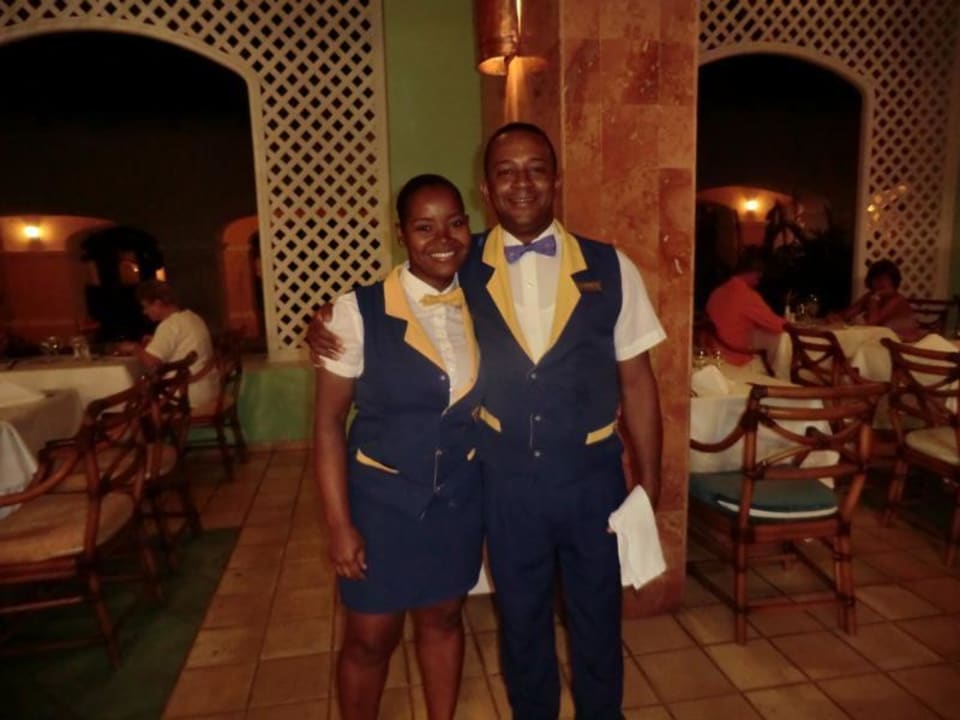 Unsere guten Geister Jaqueline und Antonio Iberostar Selection Hacienda Dominicus