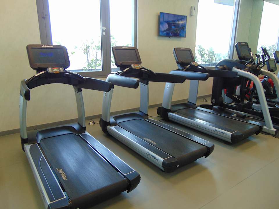 Sport & Freizeit Dana Rayhaan by Rotana