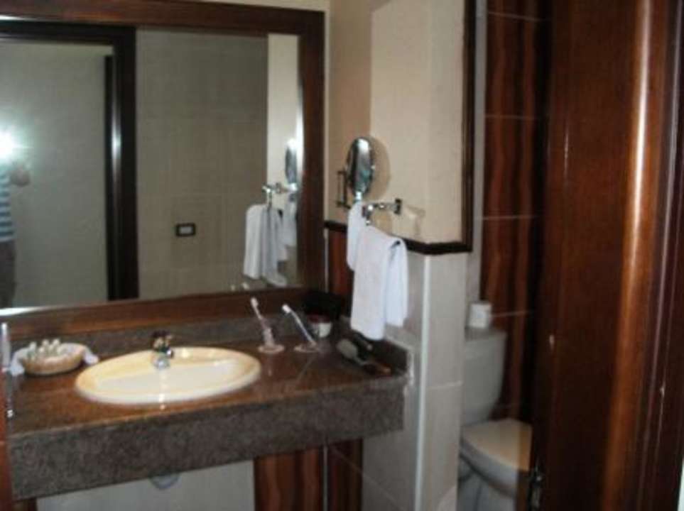 Badezimmer Pickalbatros Alf Leila Wa Leila Resort - Neverland Hurghada